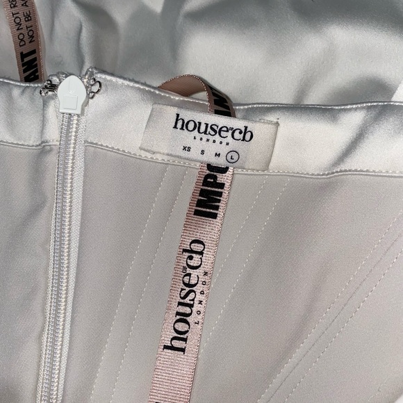 White House of CB dress NWT - Picture 6 of 6